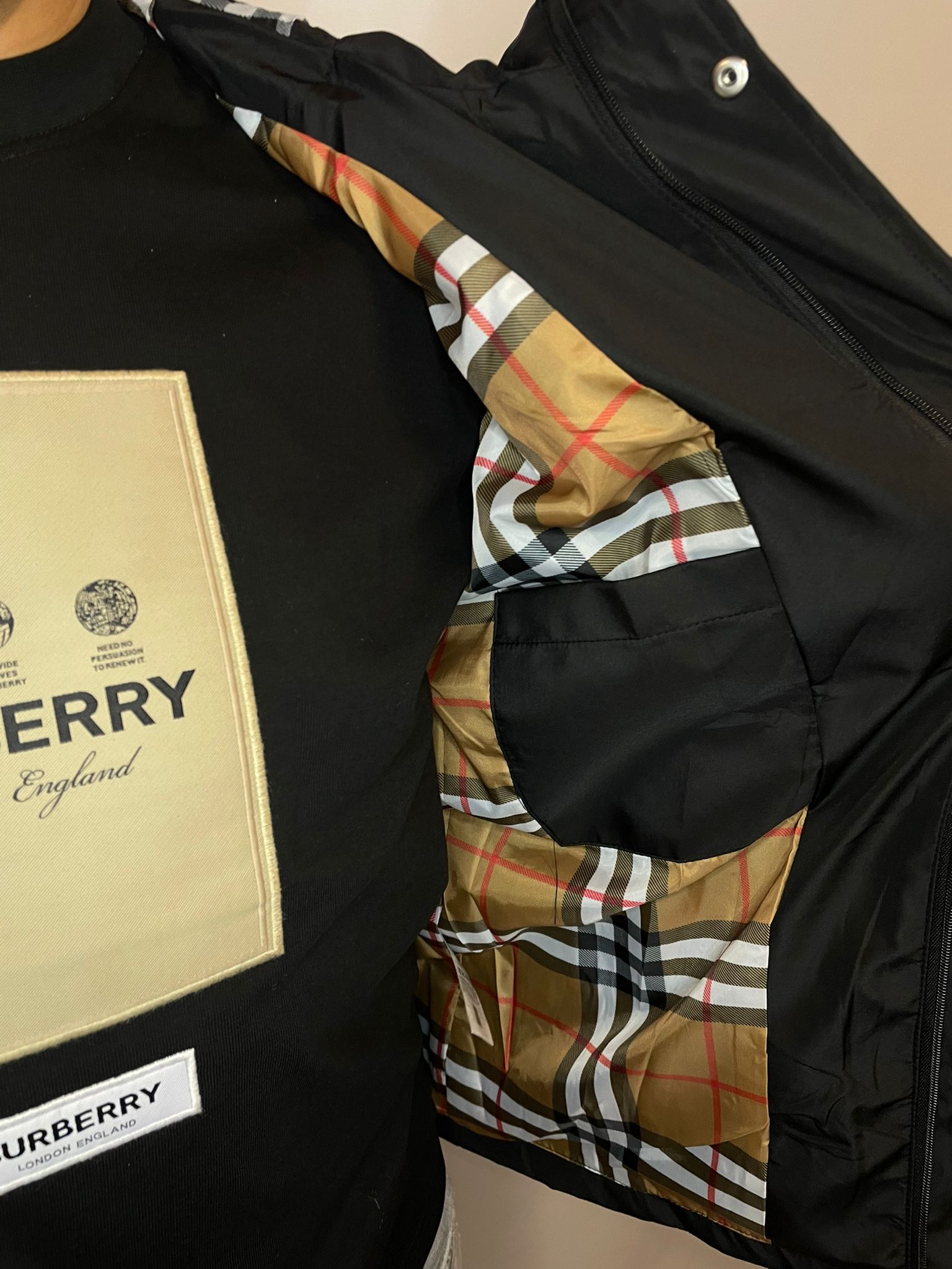Burberry Windbreaker Logo Patch Black