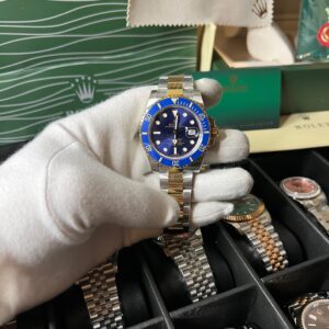 Submariner gold blue