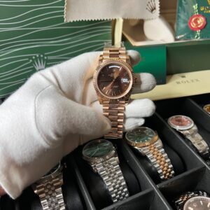 Daydate rose gold chocolate