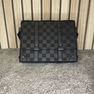 Louis Vuitton Trunk Black on Black