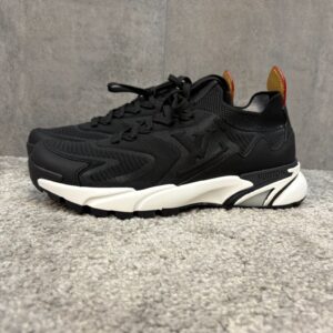 Louis Vuitton Trainers Black White