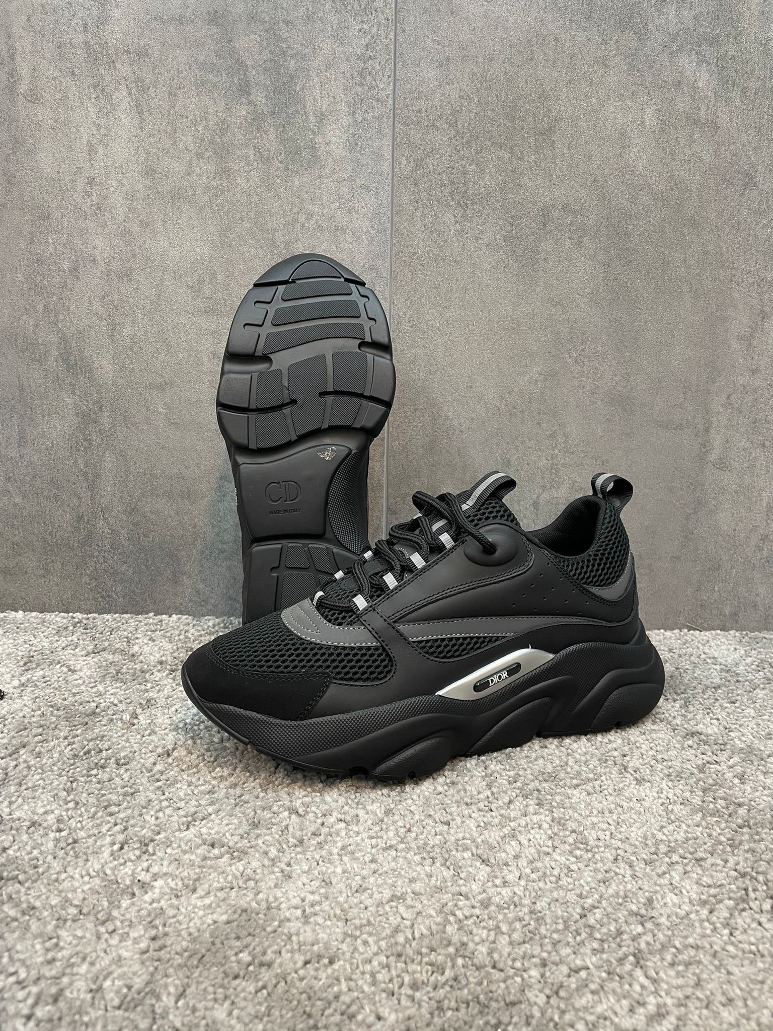 Christian Dior B22 Black