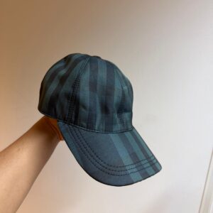 Burberry Cap Stripes